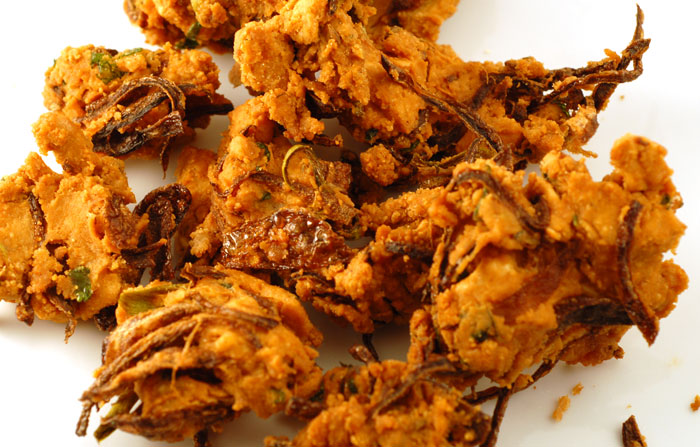 ONION PAKODA