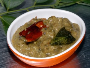 KHATTI PALAK CHUTNEY CHUKKA KOORA