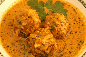 CABBAGE KOFTA CURRY