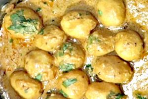 DUM ALOO KASHMIRI