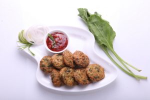 Crack Wheat Bread Spinach Vada